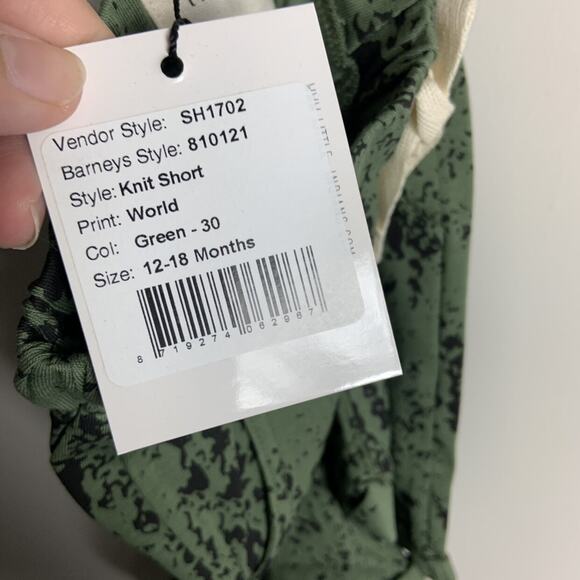 NWT! Small Shop Green Knit Shorts - Picture 6 of 6